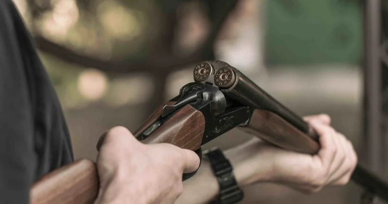 В Астане мужчина выстрелил из ружья в сотрудника силовых структур