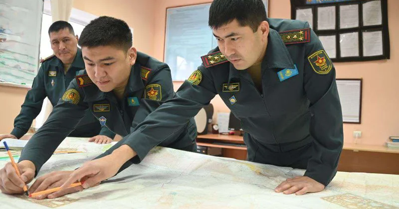 Расставляя танки, самолеты, корабли... на карте