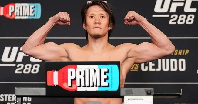 Жалгас Жумагулов номинирован на звание лучшего бойца года в лиге Oktagon