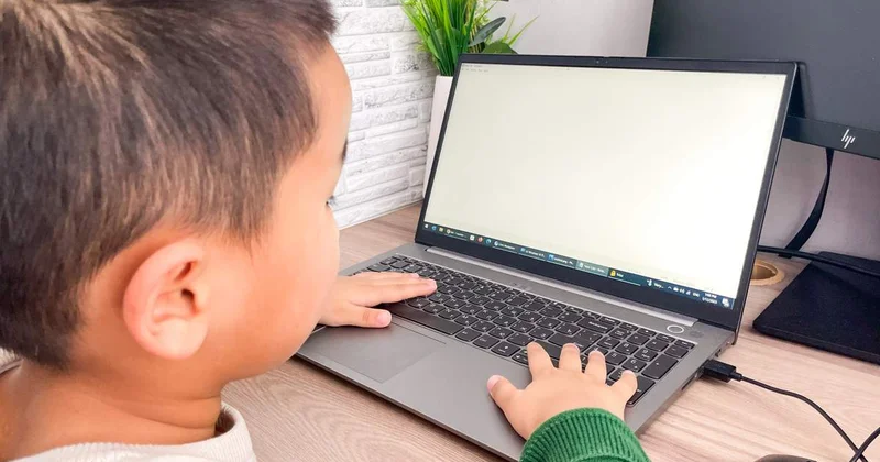 Аязға байланысты Қостанай мен Павлодар облыстарында мектептер қашықтан оқытуға көшті