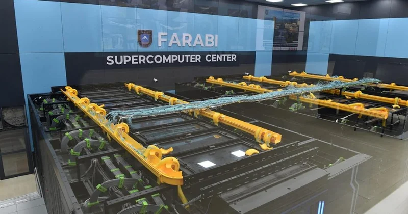 Академик использует суперкомпьютер КазНУ для решения сложных задач