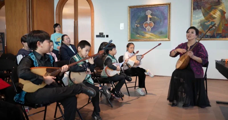 Қытайда қазақтың ұлттық өнері дәріптелді