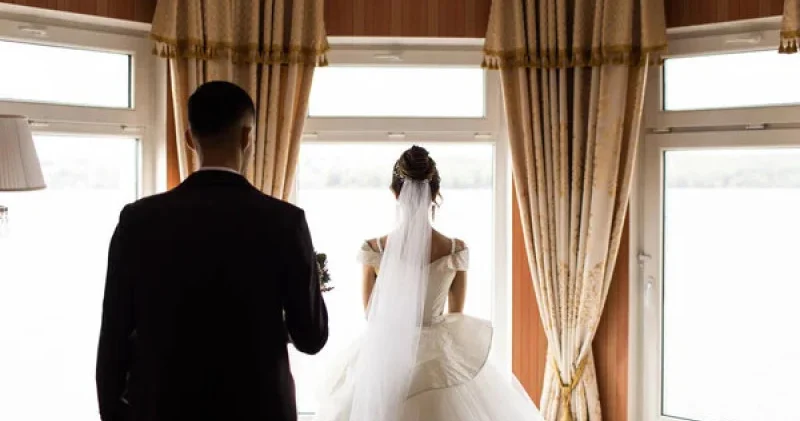 Жамбыл облысында ер адам кездейсоқ 34 жыл бұрын үйленгенін білген