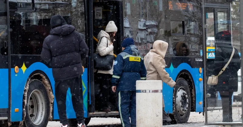 Пригородные автобусы в Астане не вышли на линию