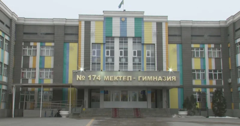 Алматылық оқушылар мектеп студиясынан ғаламторға жаңалықтар шығарып жүр