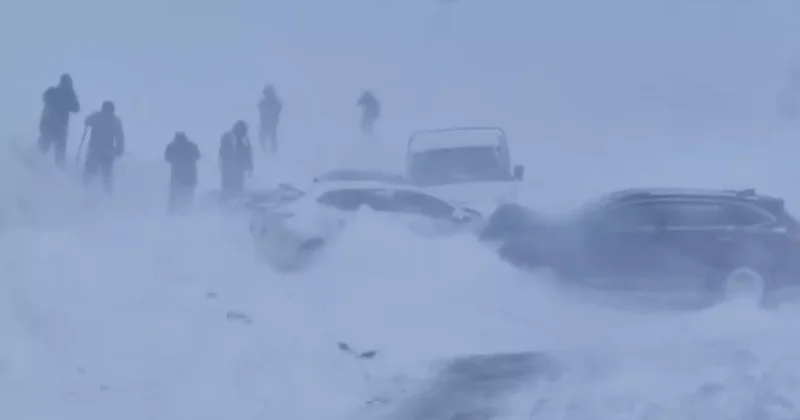 Жетісу облысында тас жолда бес автокөлік соқтығысты
