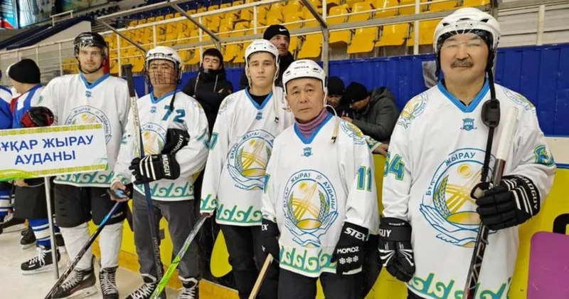 Ақ қыс объединяет