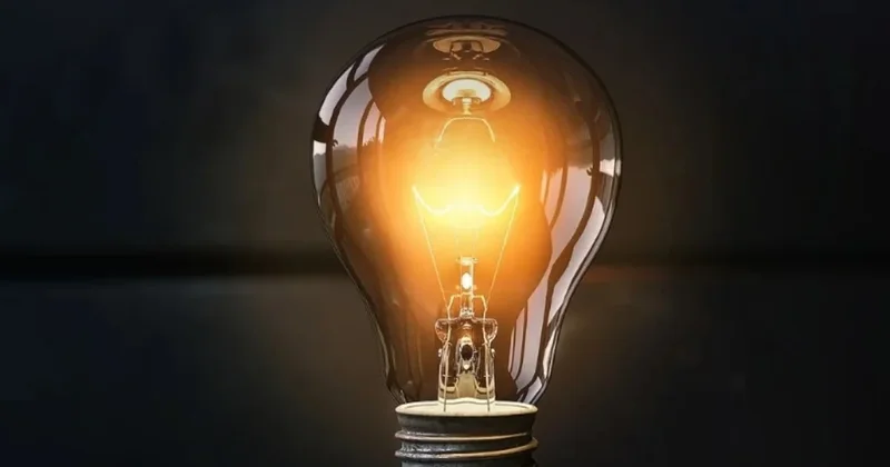 Солнце на продажу: житель Алматинской области зарабатывает на зелёной энергии