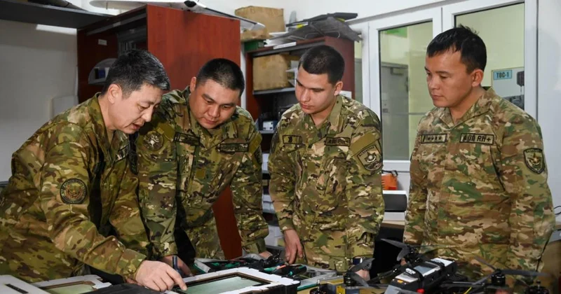 Әскери дрон қуатты қару