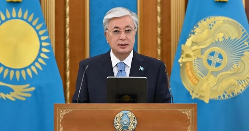 Президент Михаил Шайдоровты II дәрежелі Барыс орденімен марапаттайды