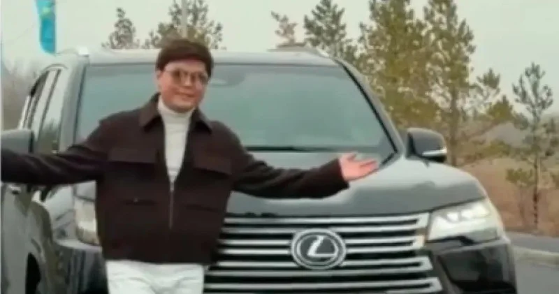 Ернар Айдардың видеосынан жол ережесін өрескел бұзғаны байқамалмады полиция