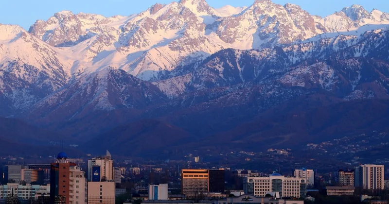 Праздник Наурыз меняет привычный маршрут автобусов в Алматы