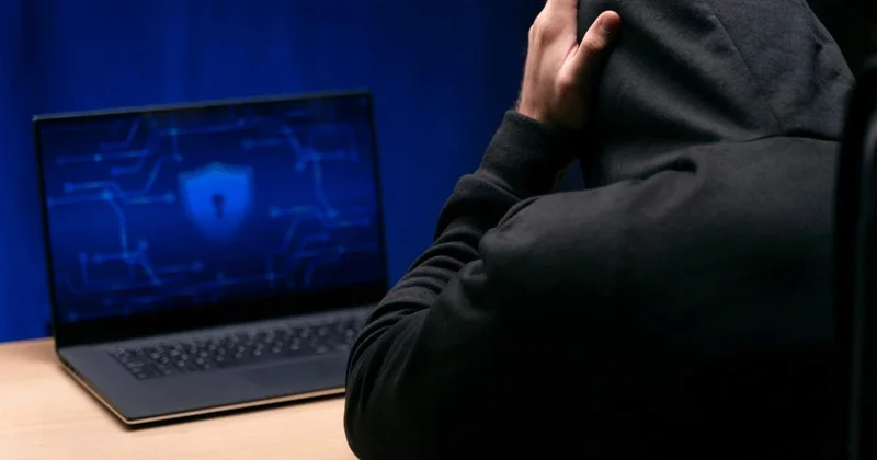 Атырауда жоғалған отбасы жөнінде тың мәлімет таратқан хакер Түркиядан экстрадицияланады