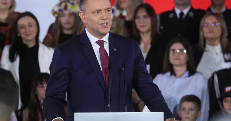 Польша президенті SAFE кредиттік бағдарламасына қатысу туралы заңға вето қойды