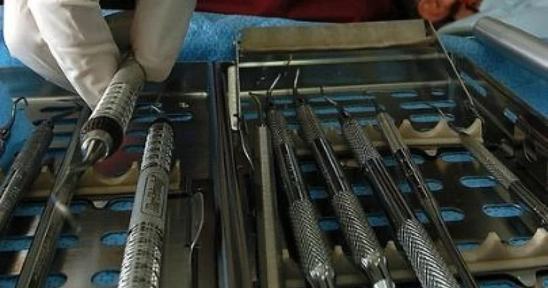 Стоматолог потерял иглу в желудке 9 летней девочки в Карелии