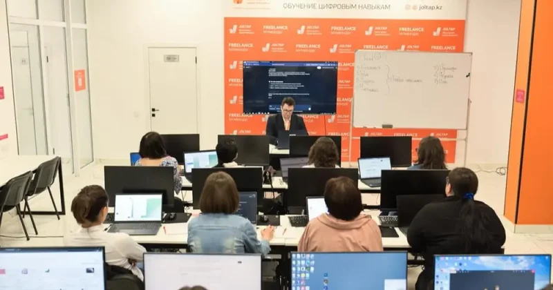 JOLTAP: около 19 тысяч жителей столицы прошли обучение по востребованным специальностям