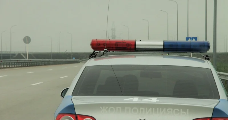 Скандальный автокортеж на улицах Шымкента: 12 машин водворены на штрафстоянку