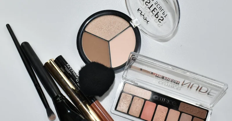 Гайд от СЭС: как проверить безопасность косметики перед покупкой