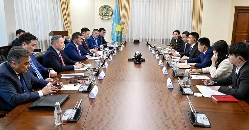 Крупный инвестпроект обсудили в правительстве с представителями East Hope Group