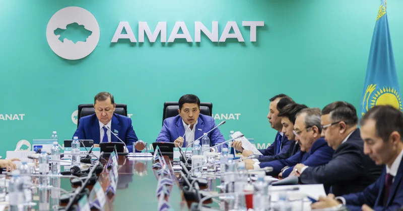 В партии AMANAT обсудили развитие IV уровня бюджета и финансовую самостоятельность сельских округов