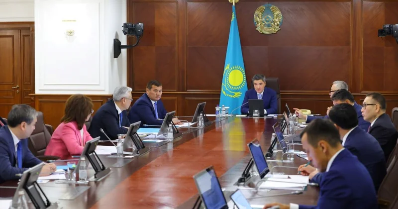 Бектенов поручил в течение месяца регионам определить конкретные точки роста торговли