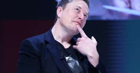 Маск зарабатывает в 2,5 миллиона раз больше среднего работника Tesla