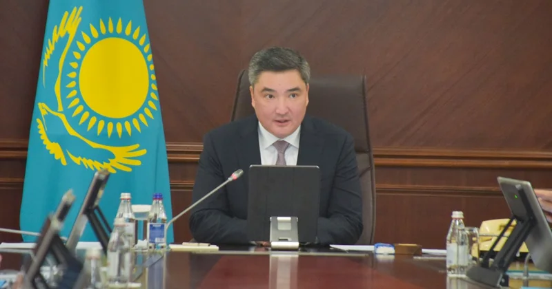 Олжас Бектенов әкімдерге барлық саладағы жағдайды тікелей бақылауға алуды тапсырды