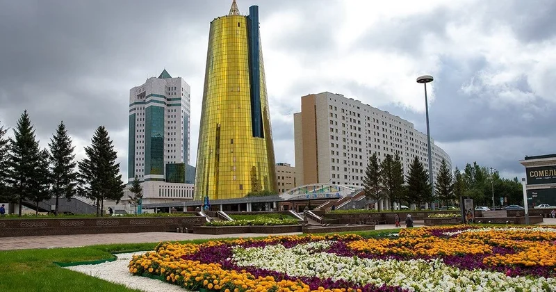 Как отпразднуют День Республики в Астане