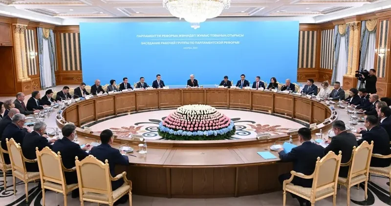 Президент Парламенттік реформа жөніндегі Жұмыс тобының бірінші отырысында сөз сөйледі