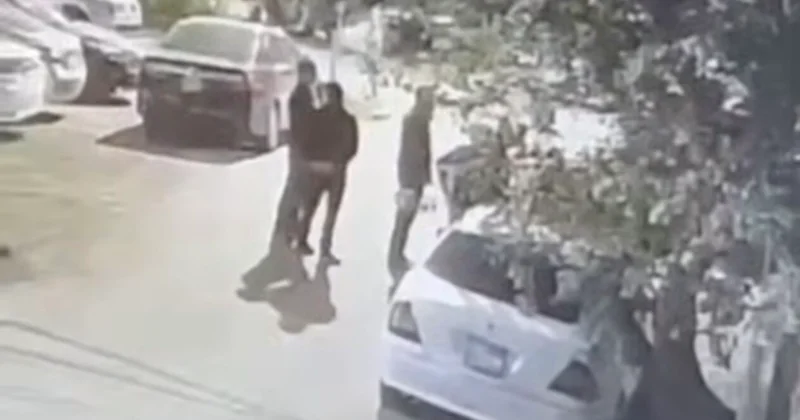 Нож в горло за парковку