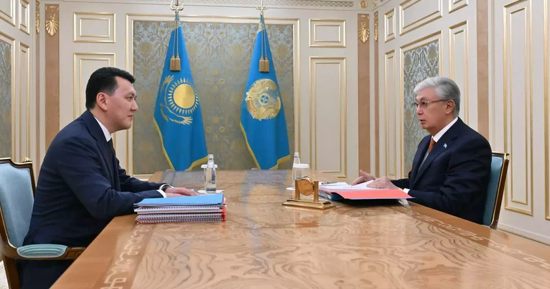 Тоқаевқа Адал азамат біртұтас тәрбие бағдарламасы бойынша атқарылған жұмыстар баяндалды