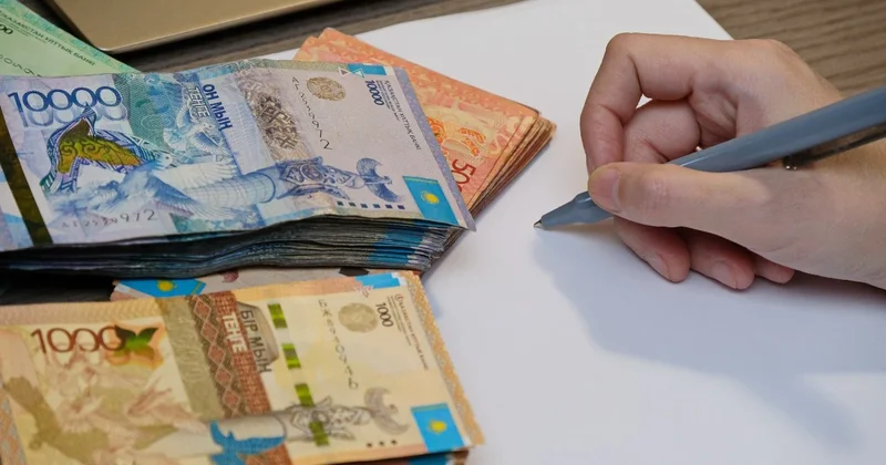 Если вдруг выборы или ЧС . Сколько правительство отложило на непредвиденные расходы