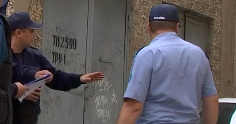 Басына пакет кигізген : Алматыда жалғызбасты ер адамды өлтірген күдіктілер ұсталды