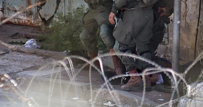 Палестиналықты зорлау әрекеттерінің видеосын жариялаған Израиль тілшісі қудаланды