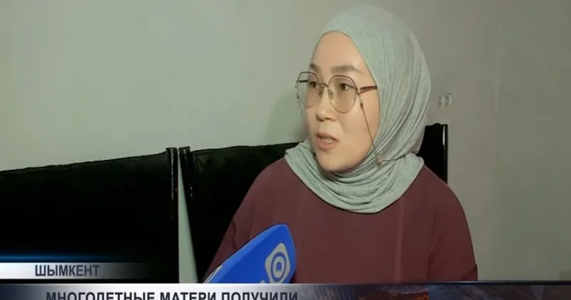 35 летняя жительница Шымкента получила Алтын алқа
