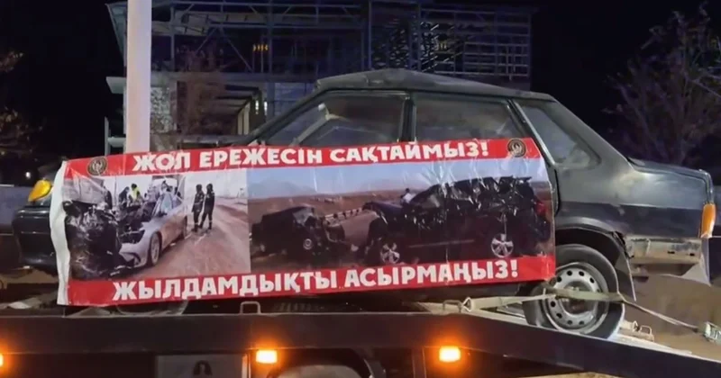 Атырау көшелеріндегі қираған көліктер: полиция жол көлік оқиғасының салдары қандай болатынын көрсетті