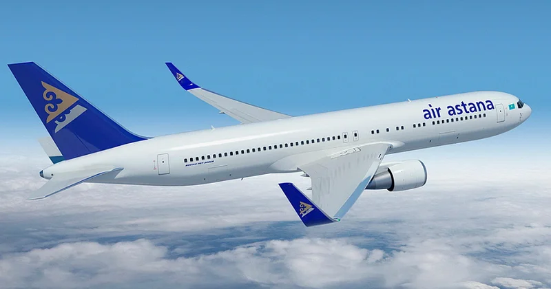 Air Astana апатты есікті ашқан жолаушыдан 23 млн теңге шығын талап етті