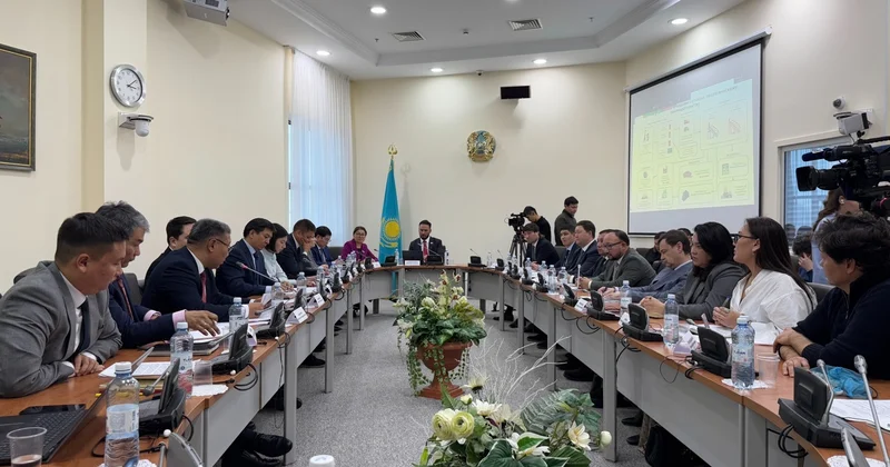 Елімізде 178 млрд теңгеге жуық қайта өңделетін қалдықтар полигонда көміліп жатыр