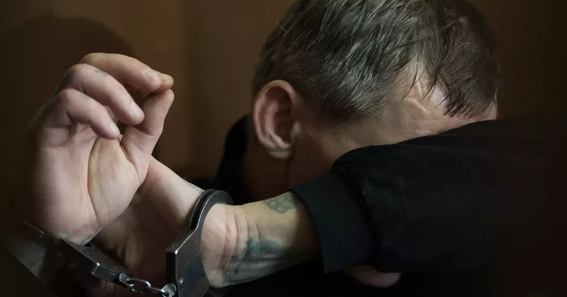 Қарағанды тұрғыны кәсіпкерден 350 млн теңге бопсалаған