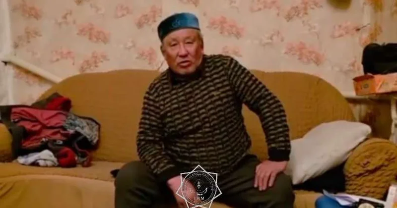 Пожилой мужчина потерялся в степи и провел ночь в холодном автомобиле