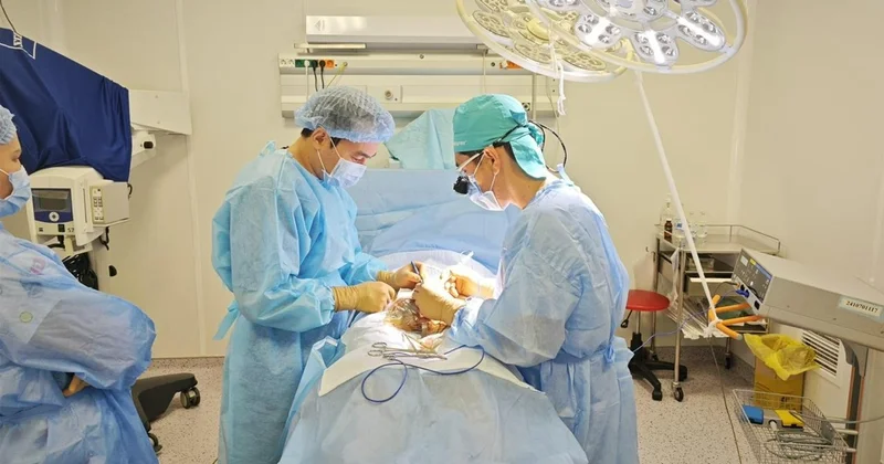 Атырауда алғаш рет ер адамнан микро ТESE операциясы арқылы ұрық алынды