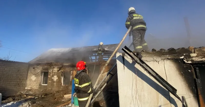 Павлодарской области при пожаре погибли двое маленьких братьев