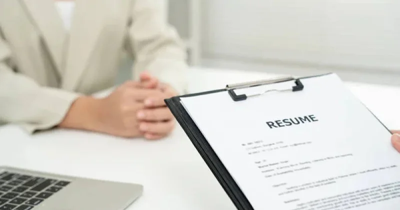 3,4 миллионға дейін: Қазақстандағы ең жоғары жалақылар аталды