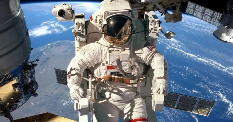 Астронавт ауырған: Ғарыш кемесі мерзімінен бұрын қайтарылды