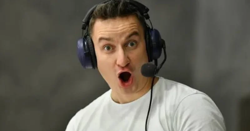 Комментатор в прямом эфире унизил юных хоккеистов из Казахстана