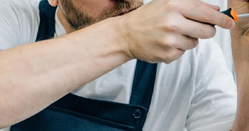 Акмолинец сломал шею на работе