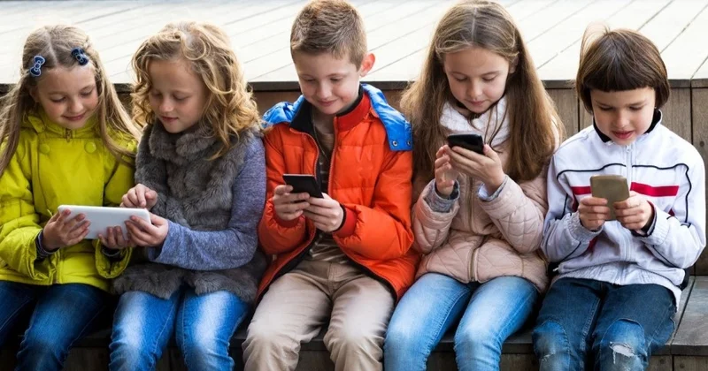 Аустралияда жасөспірімдердің әлеуметтік желілердегі 5 млн аккаунты өшірілді