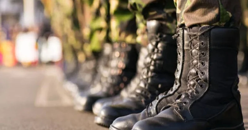 Ақтауда әскери қызметкерді қызметтік көлік қағып кетті