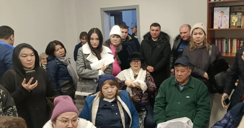 Как жертвы мошенников штурмовали ДВД Алматы и чего им удалось добиться