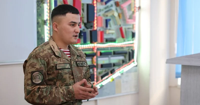 Ұлттық ұланда жеті тілде еркін сөйлейтін полиглот сарбаз әскери міндетін атқарып жүр
